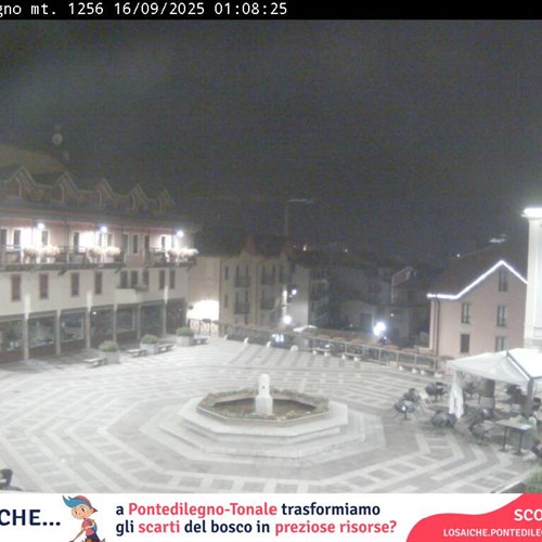 Piazza Ponte di Legno