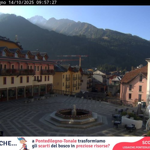 Piazza Ponte di Legno