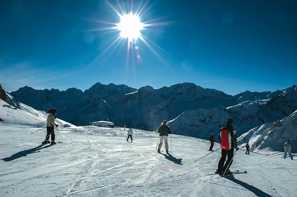 4 ski areas, 1 skipass 4 ski areas, 1 skipass