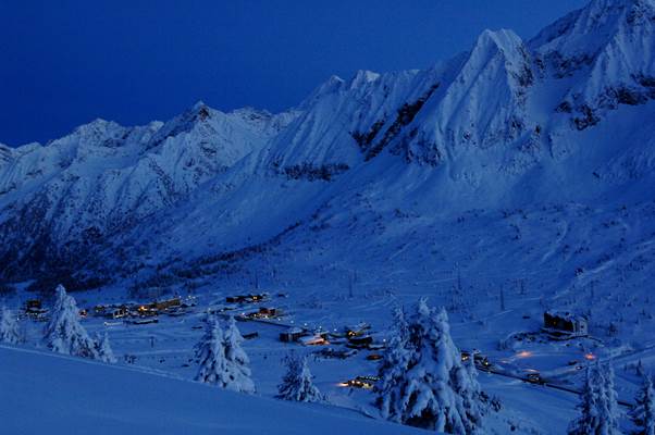 Skialp sotto le stelle Skialp sotto le stelle