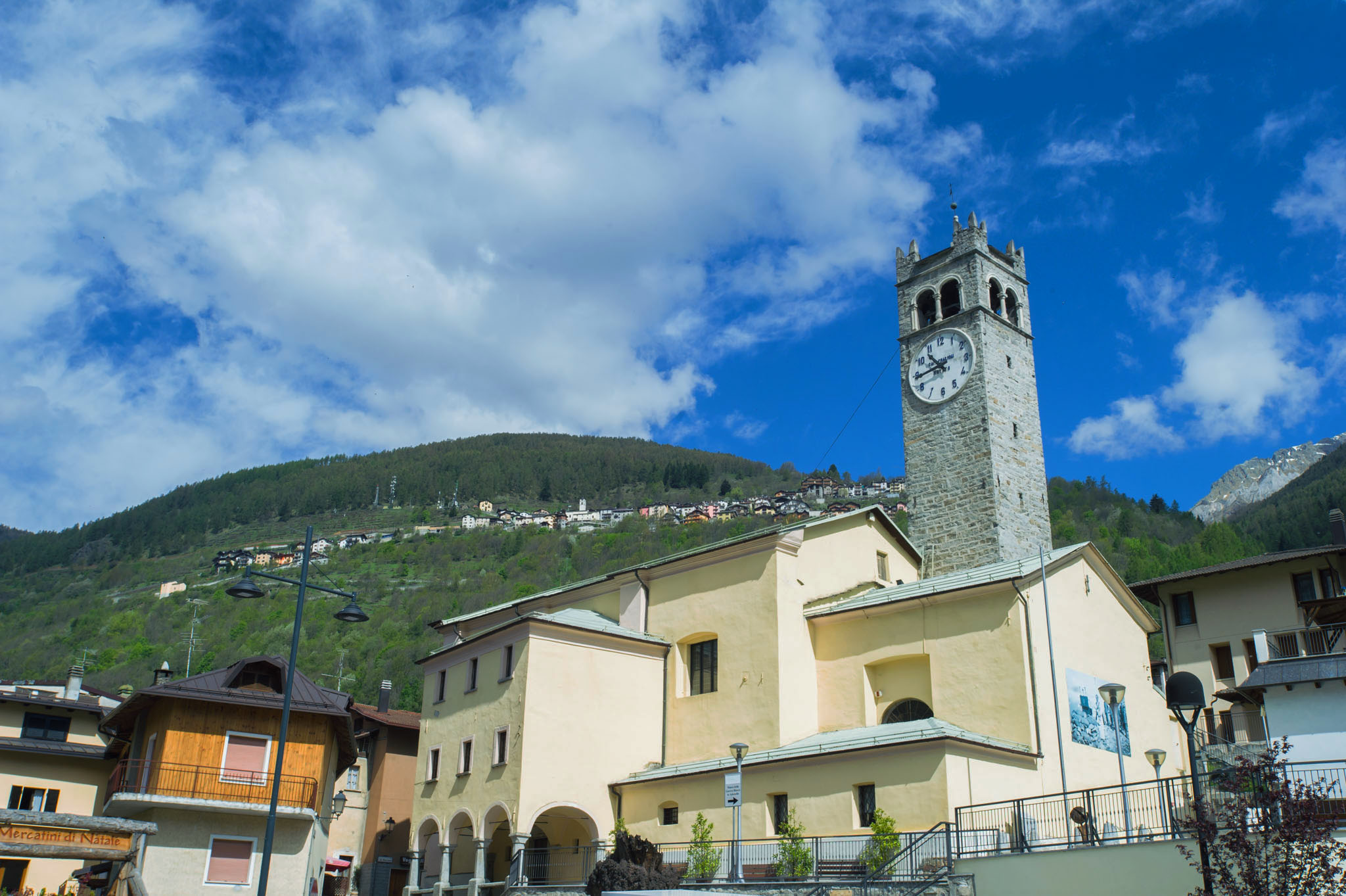Temù, chiesa di S. Bartolomeo (1).jpg