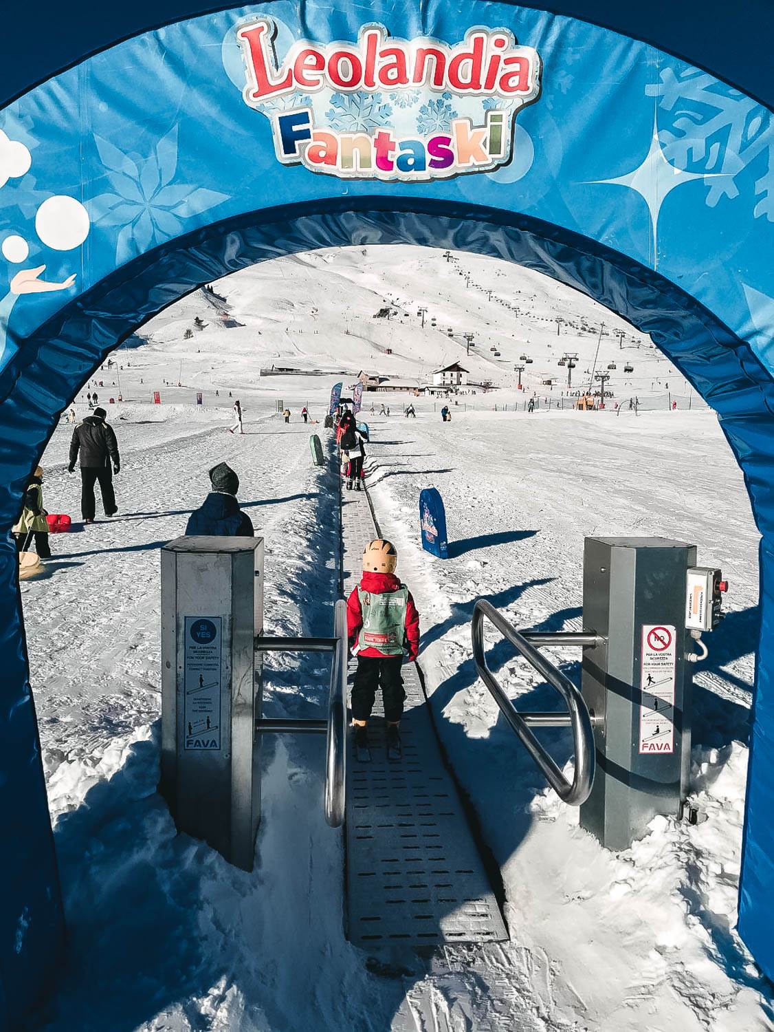 https://www.pontedilegnotonale.com/media/zvtoxx11/fantaski-tonale.jpg?height=1600&mode=min&quality=70&rnd=132267750589270000&width=1600